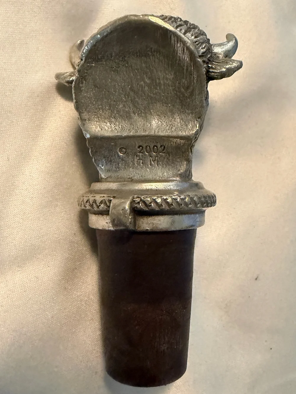 NWOT Heritage Pewter Buffalo Head Bottle Stopper —